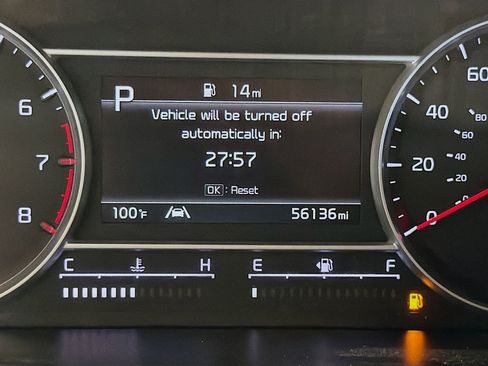 Used 2023 Kia Sorento EX w/ Panoramic Sunroof Package FWD image 8