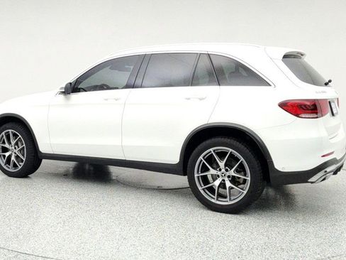 Used 2022 Mercedes-Benz GLC 300 GLC 300 4MATIC SUV with AMG Li image 7