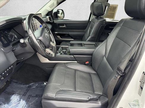 Used 2022 Toyota Tundra Limited w/ Power Package AWD/4WD image 10