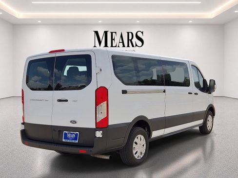 Used 2023 Ford Transit 350 XLT RWD image 5