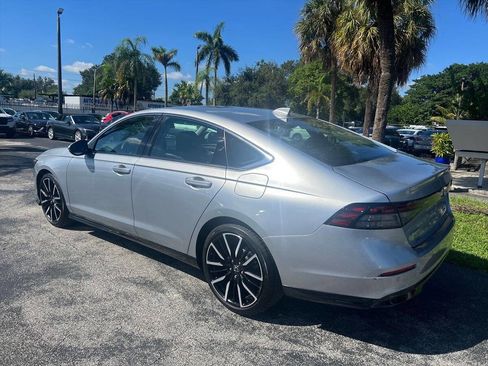 Used 2025 Honda Accord Touring image 5