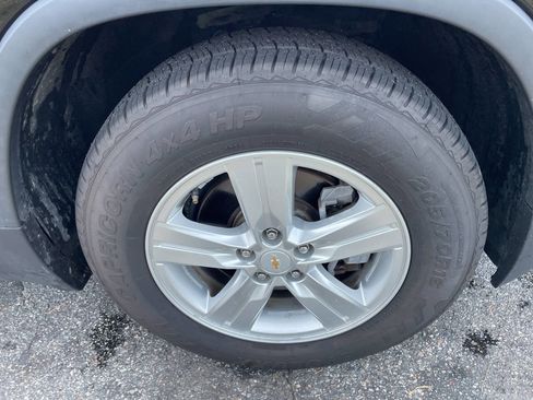 Used 2020 Chevrolet Trax LS w/ Tint and Cruise Package image 13