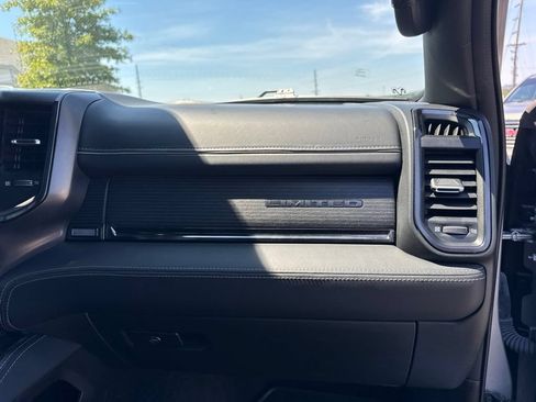 Used 2023 RAM 1500 Limited AWD/4WD image 16