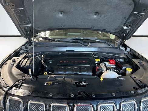 Used 2022 Jeep Compass Limited image 29