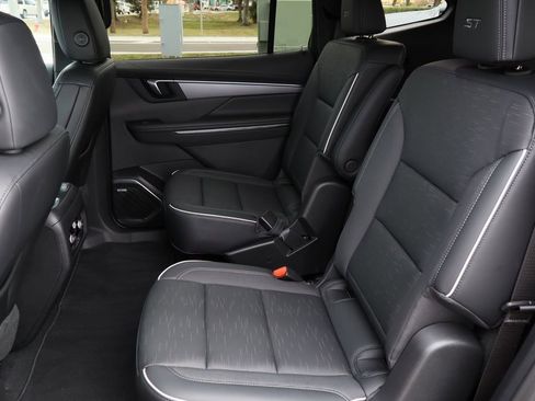 New 2026 Buick Enclave Sport Touring w/ Power Package image 23