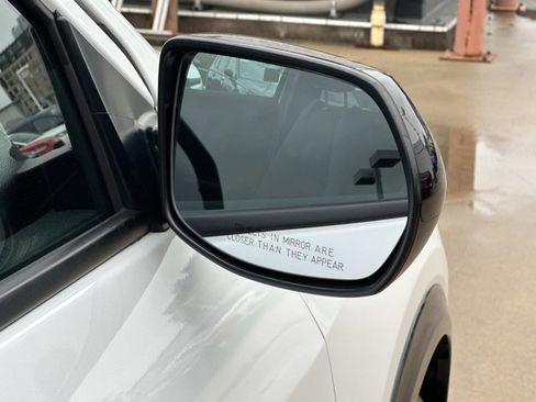 Used 2022 Honda HR-V Sport image 11