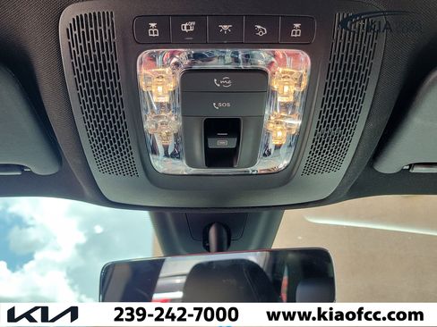 Used 2022 Mercedes-Benz GLB 35 AMG 4MATIC image 16