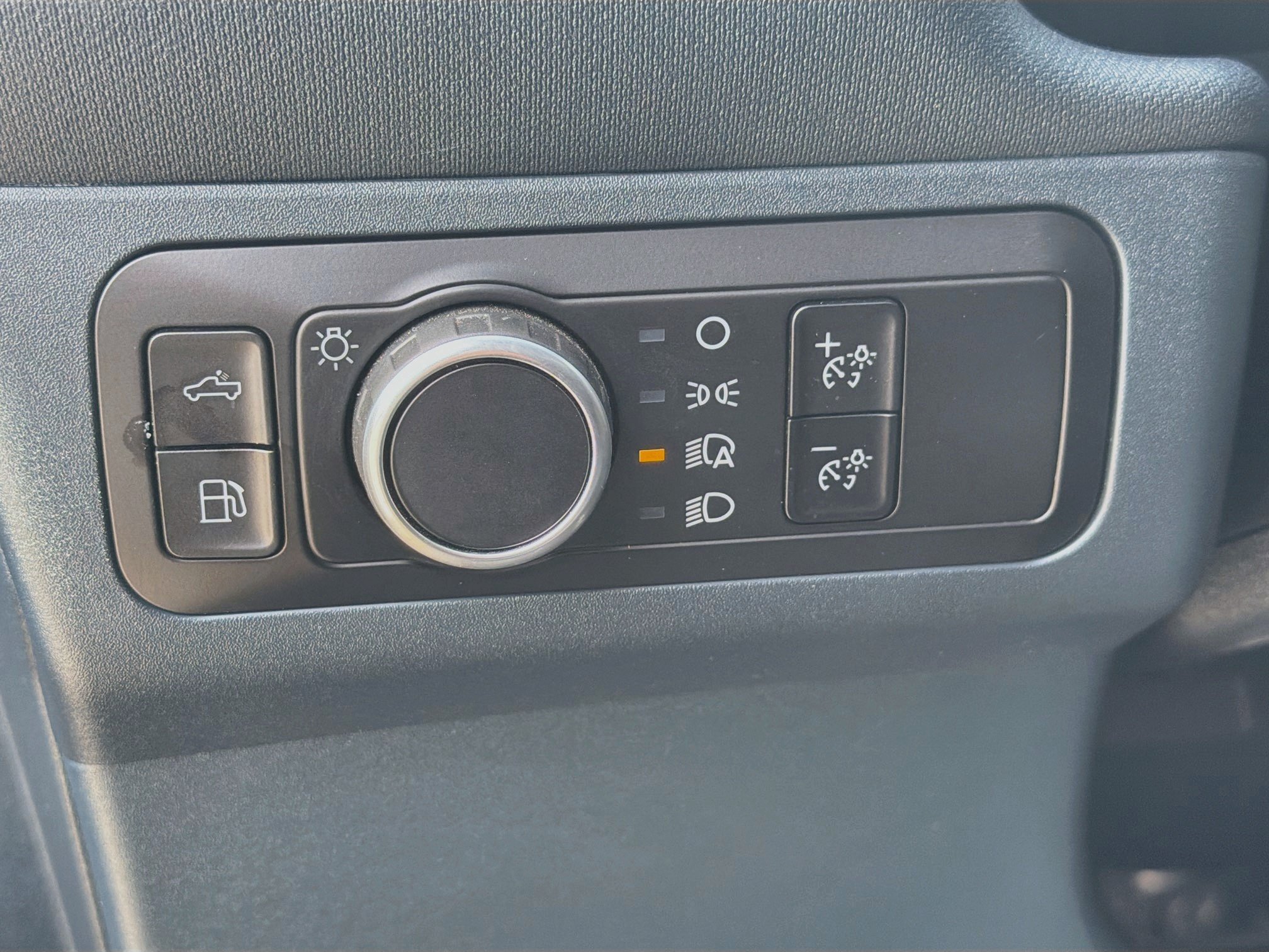 Certified 2023 Ford Maverick XL FWD image 10
