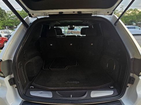 Used 2018 Jeep Grand Cherokee Summit AWD/4WD image 20