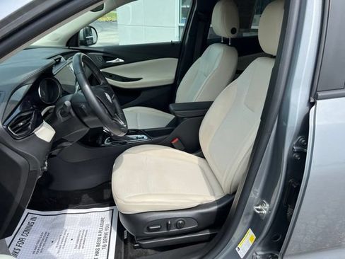 Used 2023 Buick Encore GX Preferred w/ Cold Weather Comfort Package FWD image 10