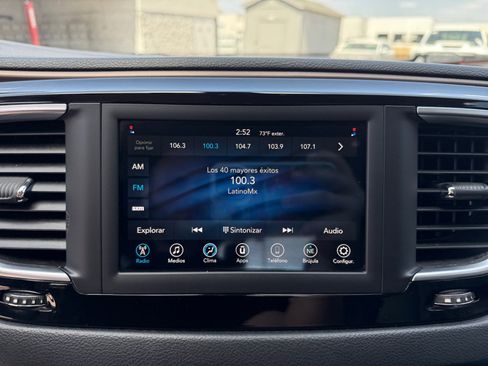 Used 2021 Chrysler Voyager Lxi FWD image 23