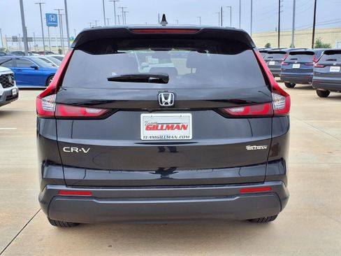 Used 2025 Honda CR-V EX image 6