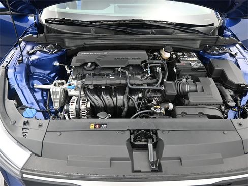 New 2025 Kia K4 LXS image 12