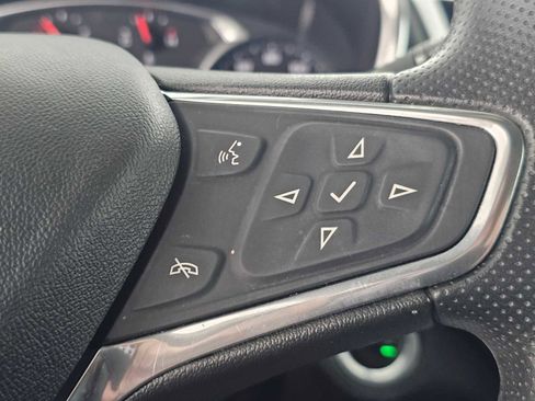 Used 2019 Chevrolet Equinox LT FWD image 29
