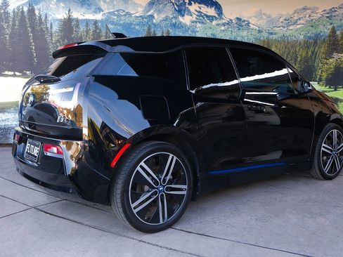 Used 2017 BMW i3 w/ Range Extender image 5