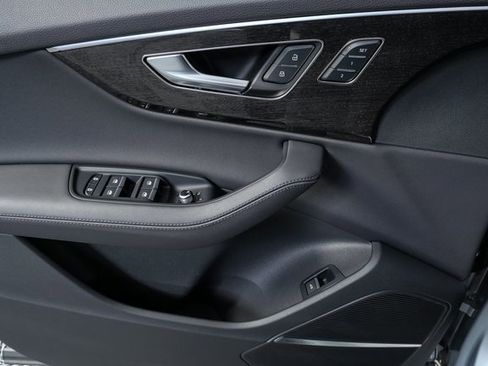 Used 2023 Audi Q7 2.0T Premium Plus image 6