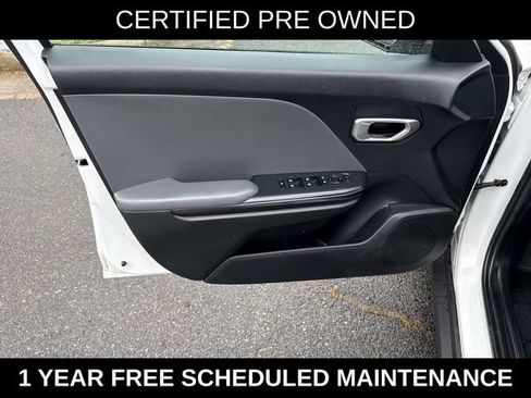 Used 2025 Kia K4 FWD image 13