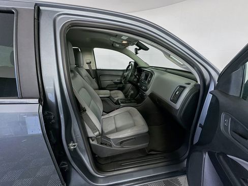Used 2020 Chevrolet Colorado W/T w/ WT Convenience Package AWD/4WD image 25