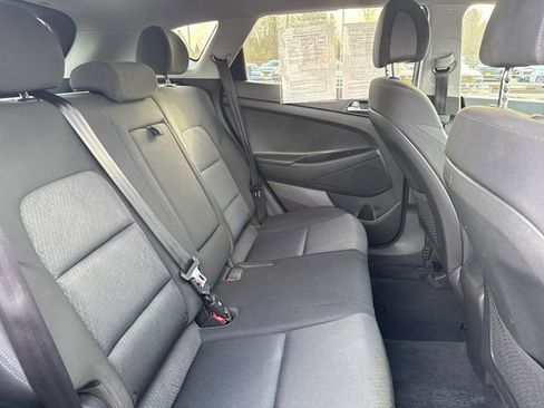 Used 2017 Hyundai Tucson SE image 10