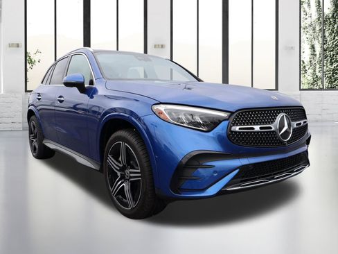 Certified 2023 Mercedes-Benz GLC 300 image 7