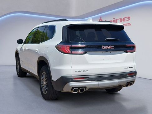 Used 2025 GMC Acadia Elevation image 3