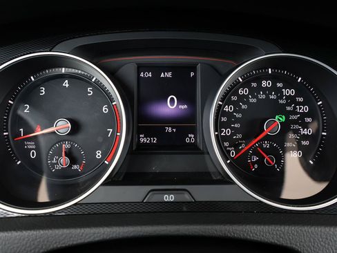 Used 2015 Volkswagen GTI SE w/ Lighting Package (SEL) FWD image 27