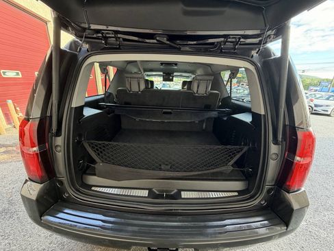 Used 2015 Chevrolet Suburban LT AWD/4WD image 24