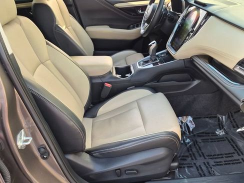 Used 2021 Subaru Outback Limited AWD/4WD image 37