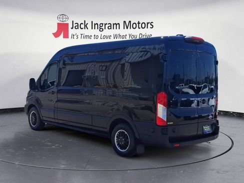 Used 2019 Ford Transit 350 XLT RWD image 3