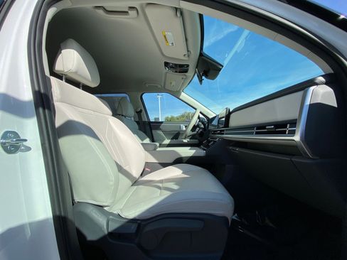 Used 2025 Hyundai Santa Fe SEL image 29