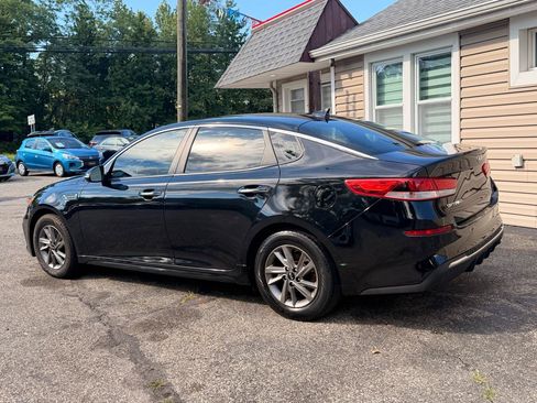 Used 2020 Kia Optima LX FWD image 4