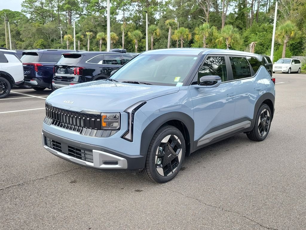 New 2027 Kia Seltos EX FWD image 3