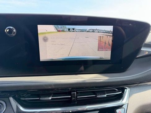 New 2026 Buick Envista Sport Touring FWD image 21