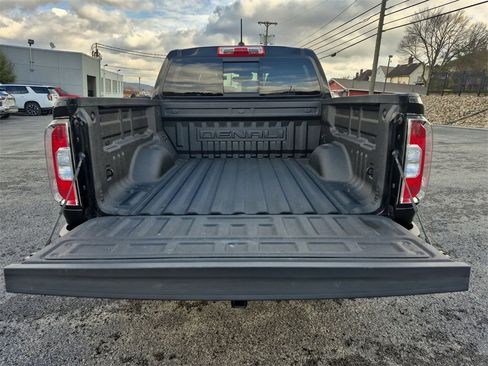 Used 2020 GMC Canyon Denali image 32
