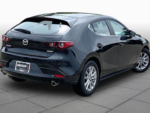 Used 2025 MAZDA MAZDA3 s FWD image 13
