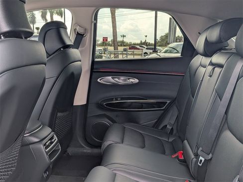 New 2026 Genesis GV70 2.5T image 25