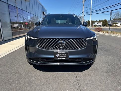 Certified 2025 Volvo XC90 B6 Plus image 7