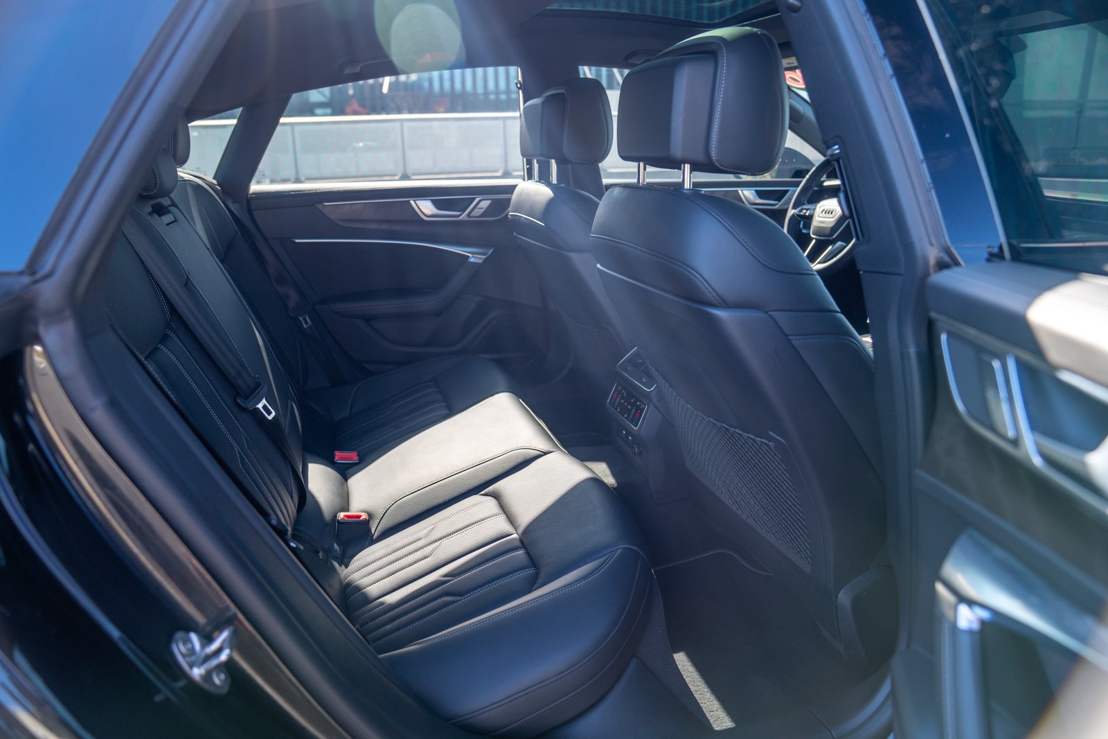 Used 2020 Audi S7 Prestige w/ Prestige Package AWD/4WD image 24