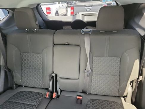 Used 2019 Chevrolet Blazer LT FWD image 10