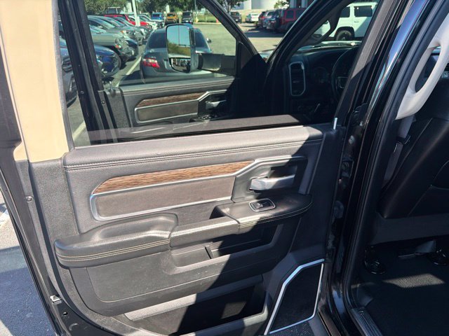 Used 2020 RAM 2500 Laramie w/ Body Color Bumper Group AWD/4WD image 45
