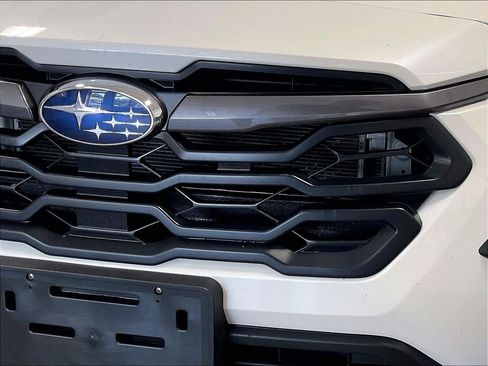 Used 2024 Subaru Crosstrek 2.5i Limited AWD/4WD image 33
