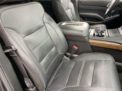 Used 2018 GMC Yukon Denali w/ Denali Ultimate Package image 25