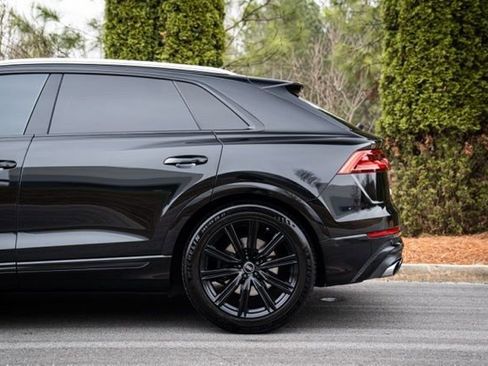 Used 2023 Audi SQ8 Prestige image 11