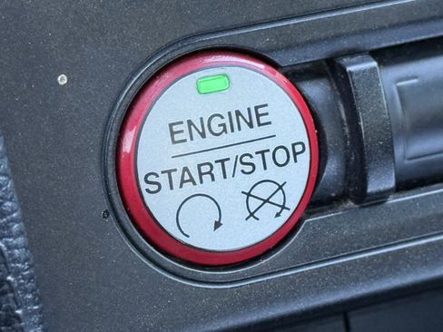 Used 2017 Ford Mustang GT image 28