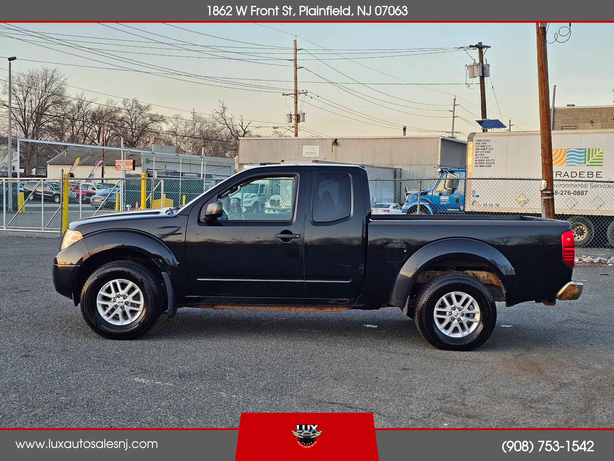 Used 2015 Nissan Frontier SV AWD/4WD image 9