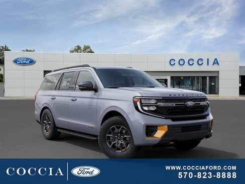 New 2027 Ford Expedition Tremor w/ Driver's Package AWD/4WD image 4