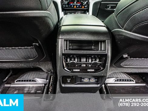 Used 2025 Jeep Grand Cherokee Altitude AWD/4WD image 29