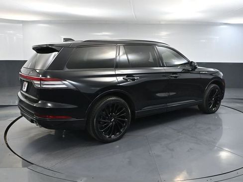 Used 2025 Lincoln Aviator Reserve w/ Jet Appearance Package image 6