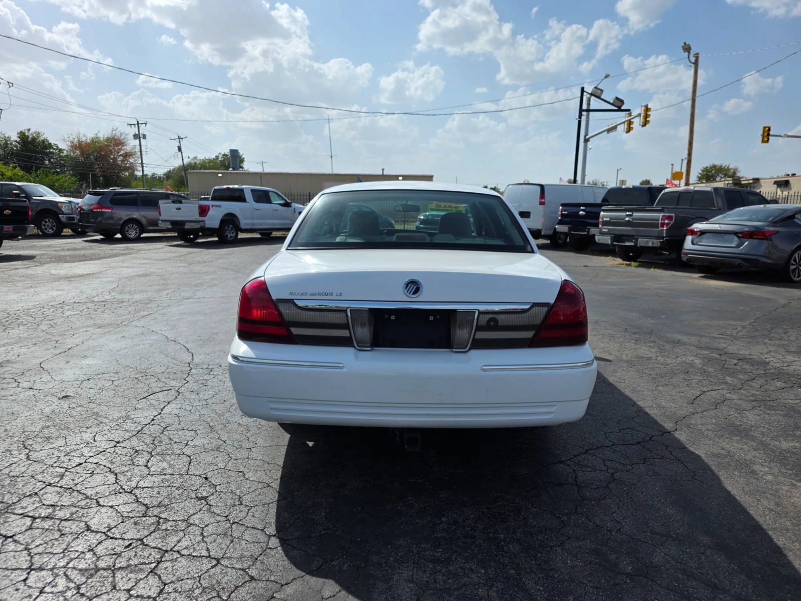 Used 2010 Mercury Grand Marquis LS RWD image 24