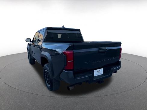 Used 2025 Toyota Tacoma TRD Off-Road image 10
